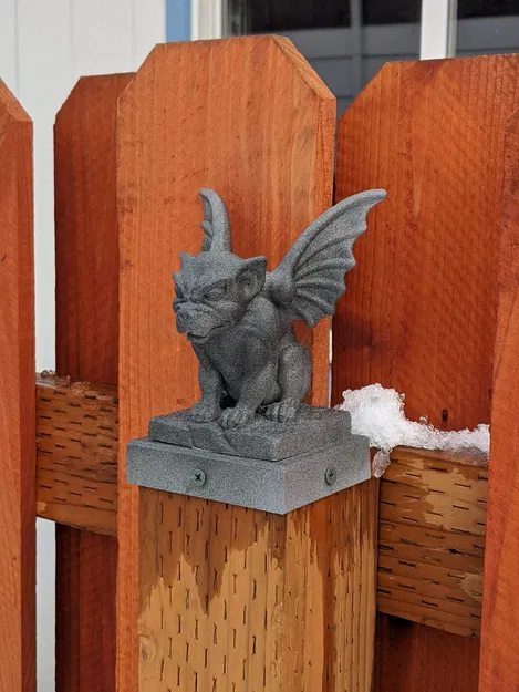Các đầu cột hàng rào hình quái vật gargoyle - Image 1