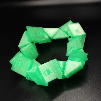 Rắn fidget in place độc đáo