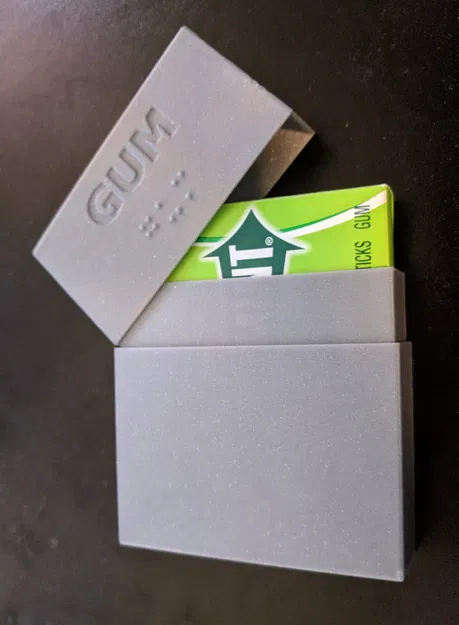 Hộp đựng kẹo cao su Wrigleys với nhãn chữ nổi - Image 1