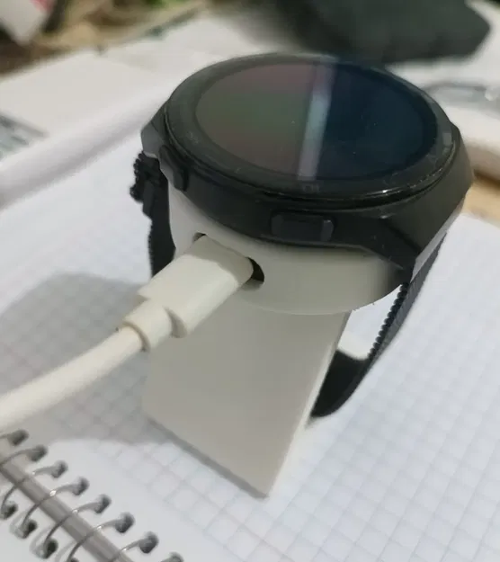 Giá đỡ sạc cho Huawei GT3 in PLA - Image 3