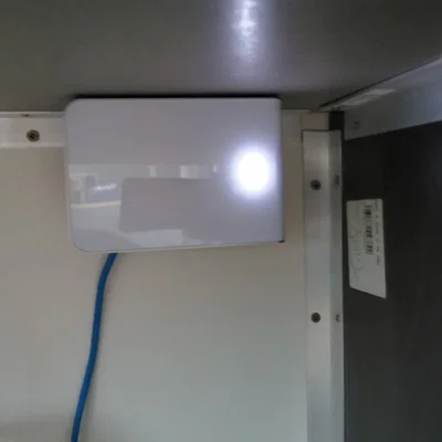 Giá đỡ dưới bàn cho UniFi Ubiquiti U6 IW