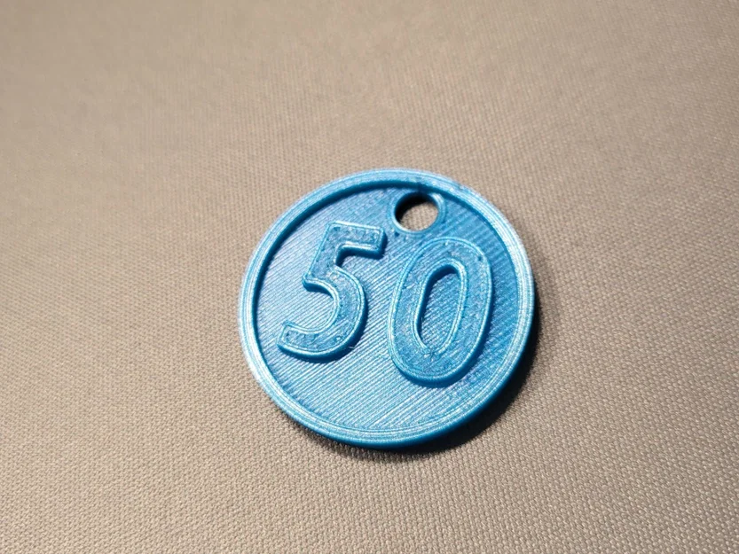 Huy chương số 50 với lỗ treo dây - Image 1