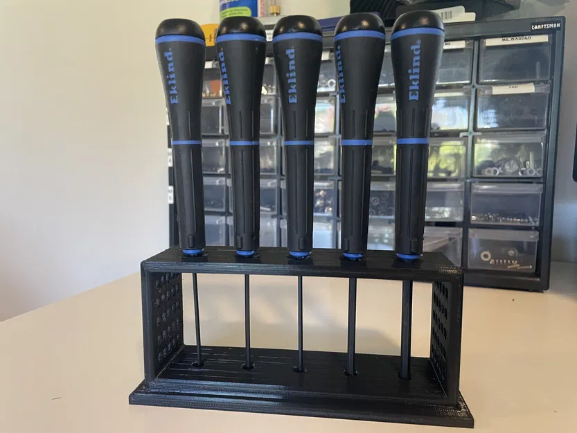 Giá đỡ dụng cụ lục giác Eklind cho bàn làm việc - Image 1