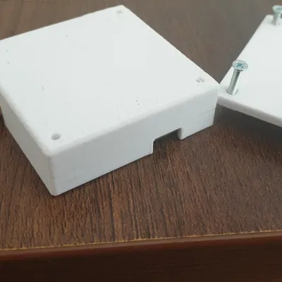 Hộp cho bộ khuếch đại tiếng ồn thấp