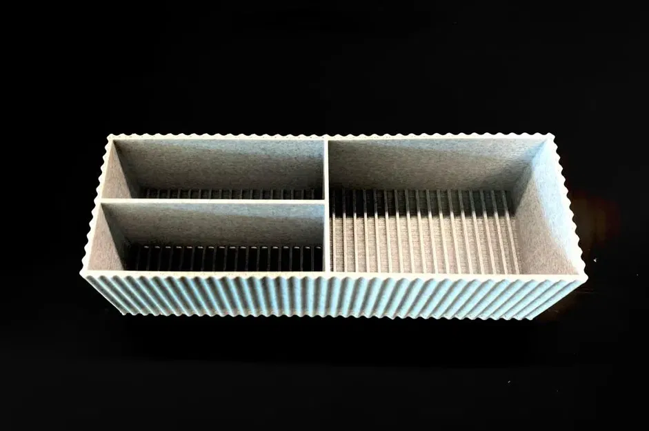 Giá đỡ bọt biển 3 ngăn với thiết kế thoát nước - Image 3