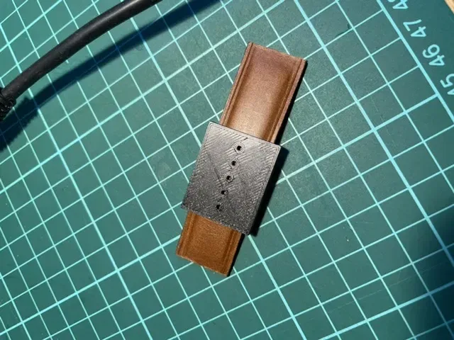 Giá đỡ khoan lỗ dây đồng hồ da 20mm - Image 1