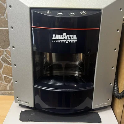 **Phụ tùng máy pha cà phê Lavazza khó tìm**