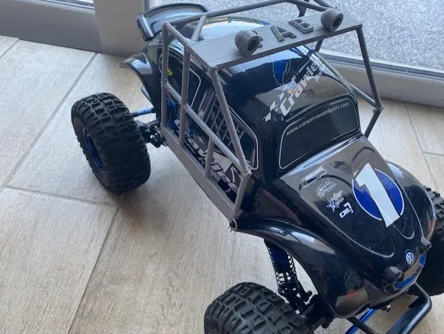 Giá đỡ bảo vệ cho xe điều khiển từ xa kiểu crawler - Image 1