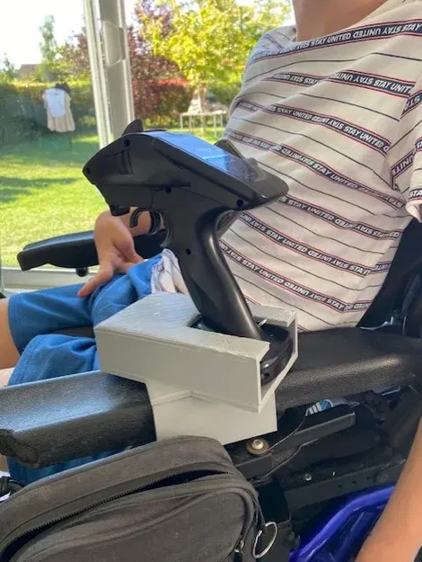 Giá đỡ joystick cho xe điều khiển từ xa thích hợp với xe lăn - Image 3