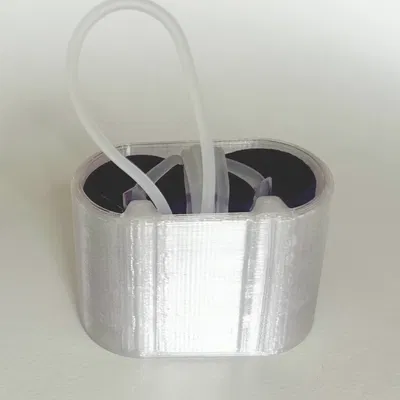 Hộp đựng tai nghe Eargrace với dây đeo