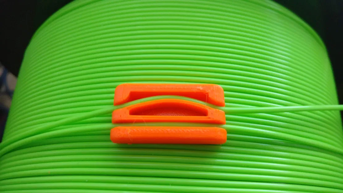 Kẹp filament V8 cho cuộn 1.75 mm - Image 1