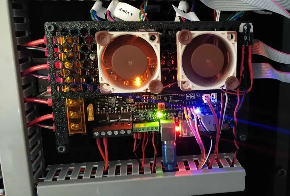 Giá đỡ quạt 40x40 cho driver bước BTT SKR v1.2 Pro - Image 1