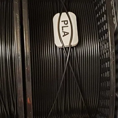 Kẹp filament với tên vật liệu cho máy in 3D