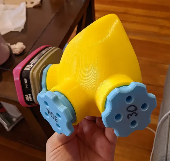 Thân khẩu trang nửa mặt WIP với 3 cổng NATO - Image 1