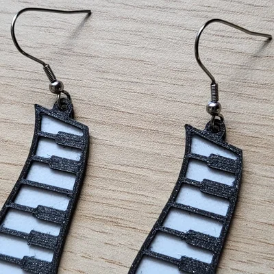 Bông tai hình cây đàn piano đơn giản