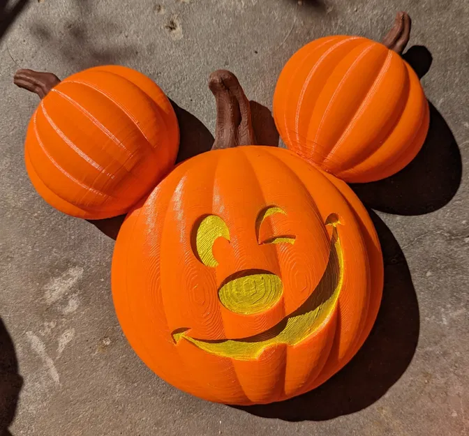 Nhân vật Mickey bí ngô trang trí cửa mùa Halloween - Image 1