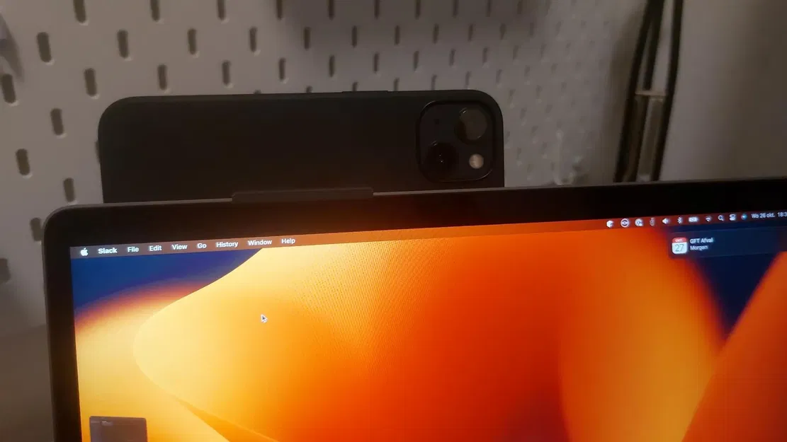 Giá đỡ iPhone cho MacBook Air M1 kết nối Continuity - Image 1