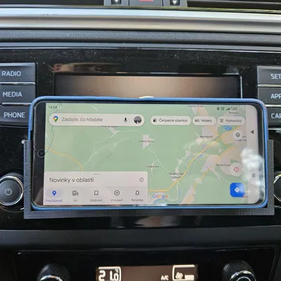 Giá đỡ điện thoại thẻ SD cho Škoda Rapid