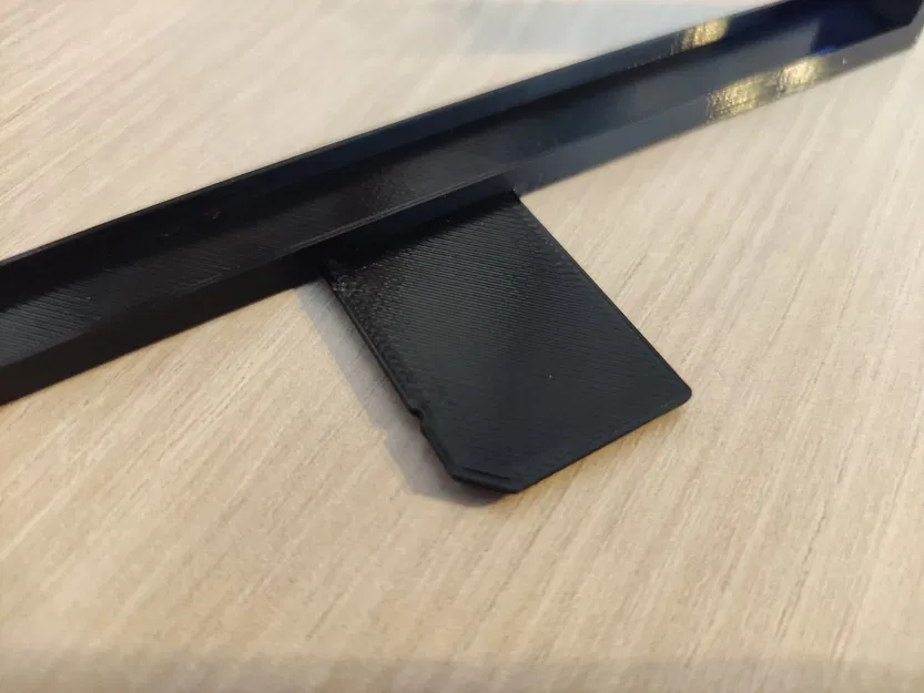 Giá đỡ điện thoại thẻ SD cho Škoda Rapid - Image 9