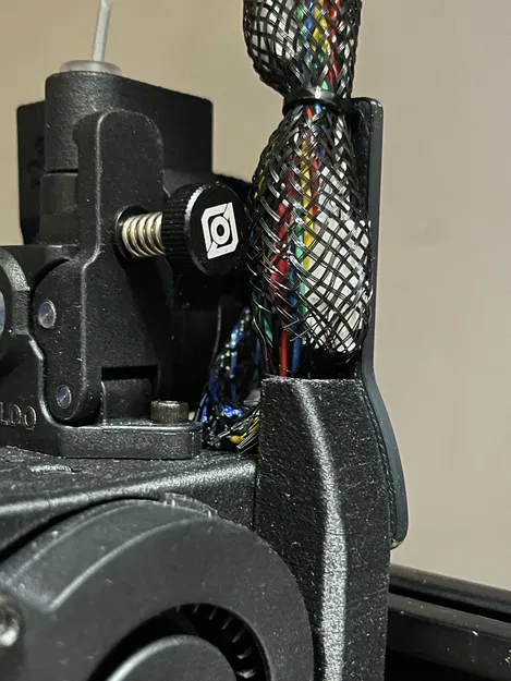 Giá đỡ dây cho đầu nóng Apollo Lander của Squirrelf3d - Image 2