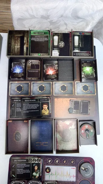 Giá đỡ và tổ chức thẻ chơi cho Bardsung và Resident Evil - Image 3