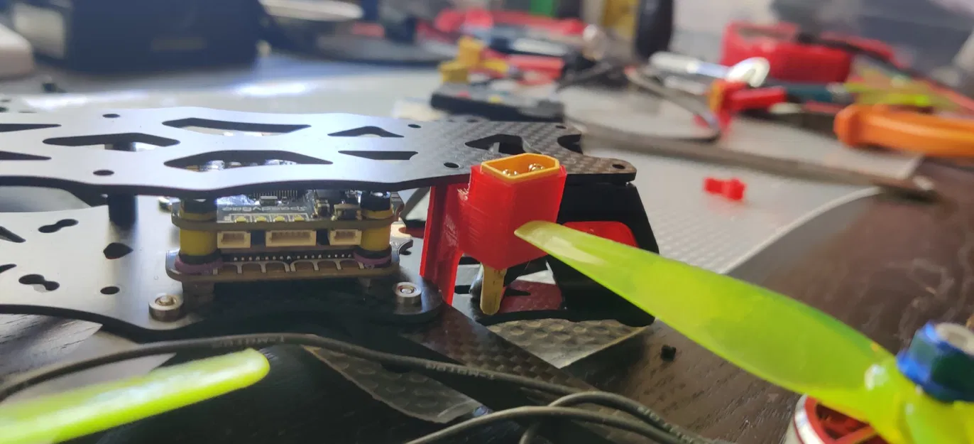 Giá đỡ Hex cho XT60/XT60H từ ImpulseRC Apex EVO - Image 3