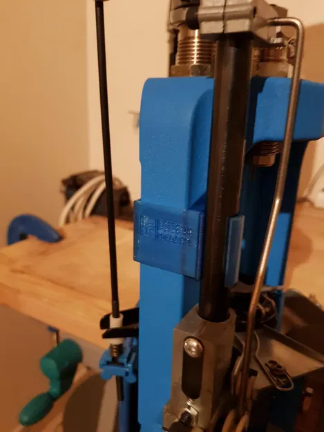 Giá đỡ ổn định cho bộ cấp đạn Dillon 550 - Image 1