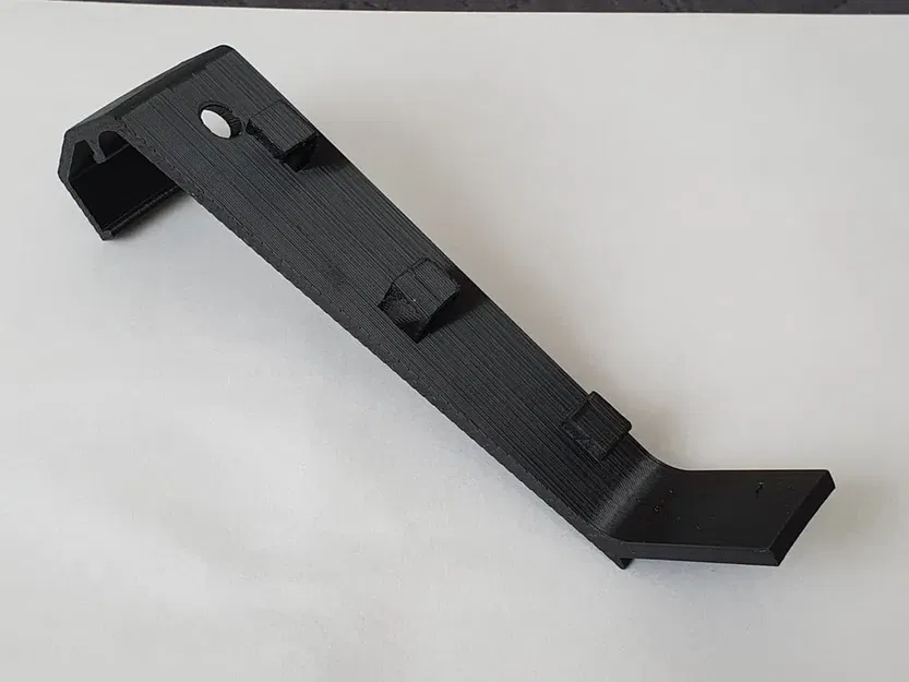 Giá đỡ với hướng dẫn cáp để giấu dây cáp - Image 1