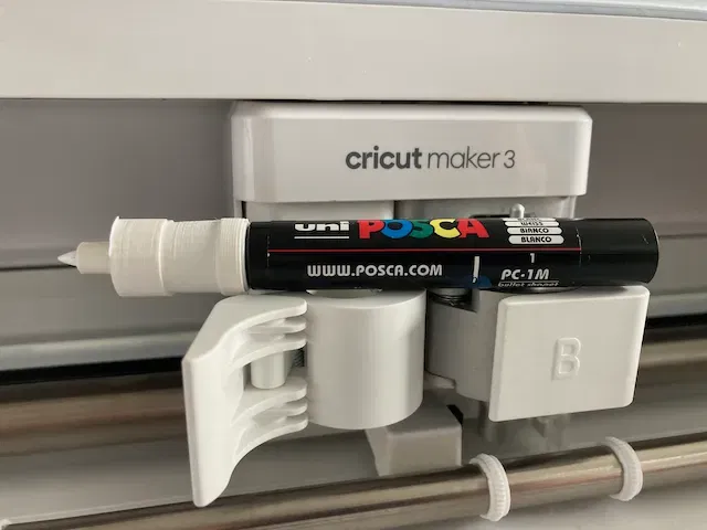 Bộ chuyển đổi bút Posca PC-1M cho máy cắt Cricut - Image 1