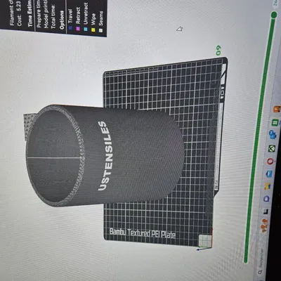 Nồi đựng dụng cụ nhà bếp hiện đại và tiện lợi