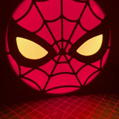Đèn bàn Spiderman cho trẻ em với ánh sáng LED an toàn 5
