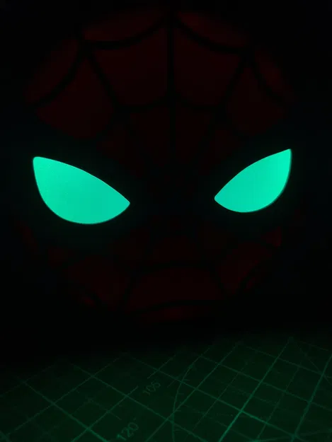Đèn bàn Spiderman cho trẻ em với ánh sáng LED an toàn - Image 7