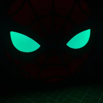 Đèn bàn Spiderman cho trẻ em với ánh sáng LED an toàn 7