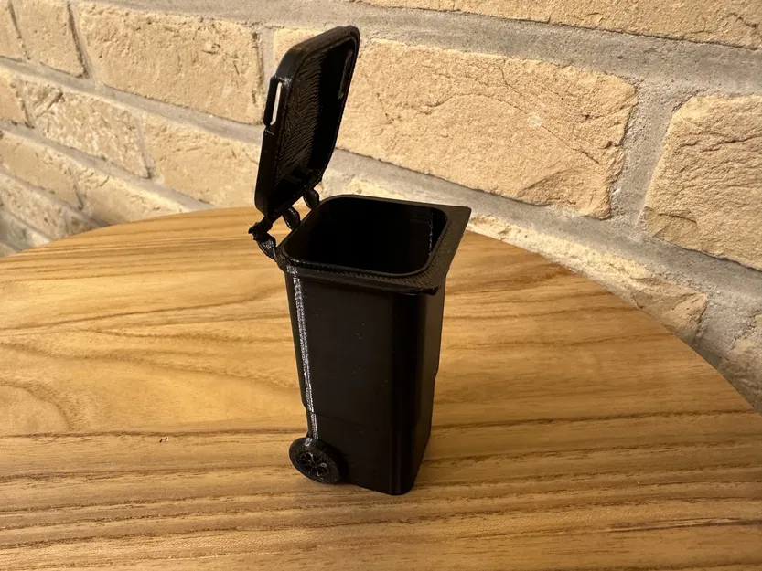 Thùng rác mini 80l 3D cho nhà búp bê với bánh xe xoay - Image 5