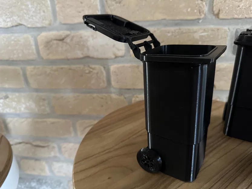 Thùng rác mini 80l 3D cho nhà búp bê với bánh xe xoay - Image 8