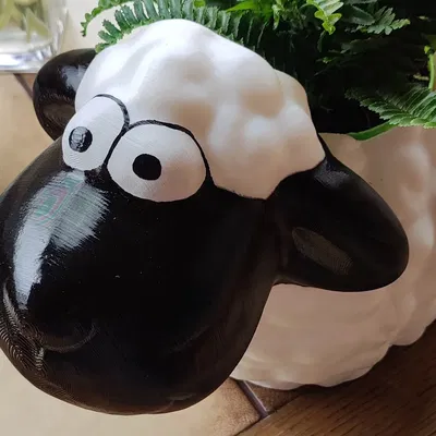 Chậu cây hình cừu 140mm với file STL nguyên khối