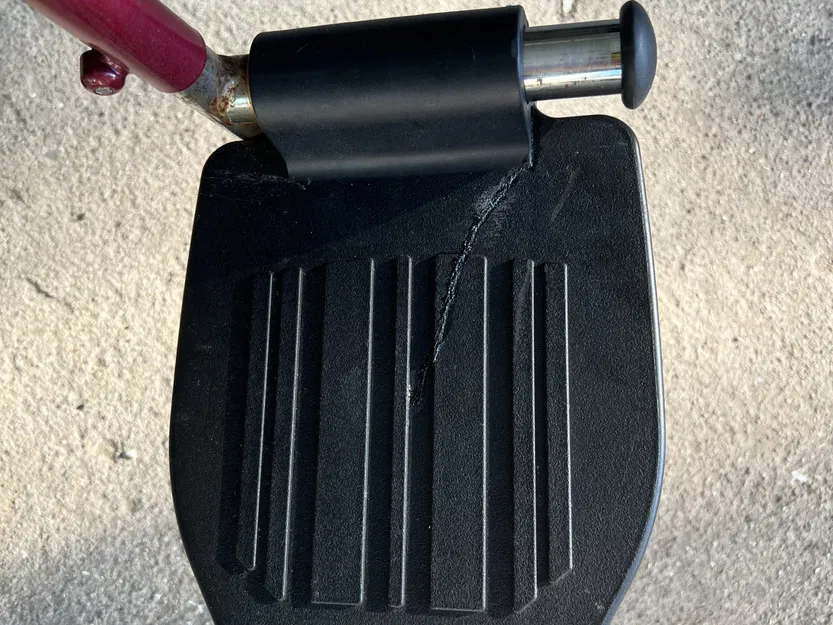 Bệ chân thay thế cho xe lăn Medline Combo MDS808200TR - Image 4