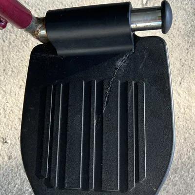 Bệ chân thay thế cho xe lăn Medline Combo MDS808200TR