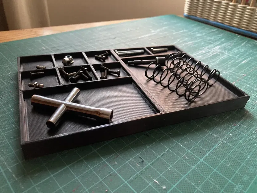 Khay đựng linh kiện từ tính cho sửa chữa và tổ chức vít - Image 1