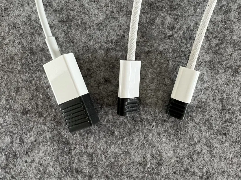 Nắp bảo vệ cho đầu nối USB và Lightning - Image 1