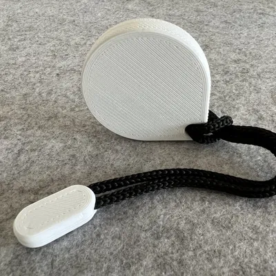 Vỏ bảo vệ cho phụ kiện AirTag với thiết kế treo và góc bo t...