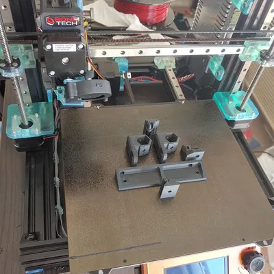 Cải tiến ray tuyến tính Prusa Bear với trục x ray đơn