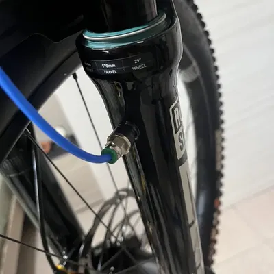 Bộ chuyển đổi AirLink RockShox Zeb cho xe đạp địa hình