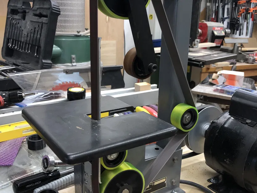 Bánh xe và lốp thay thế cho máy mài/sander Rockwell 1 x 42 - Image 1