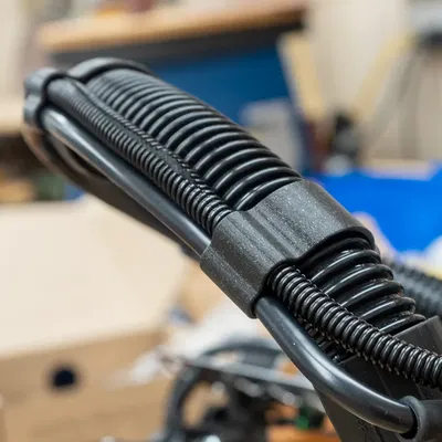 Kẹp cáp cho ống hút chân không 38mm