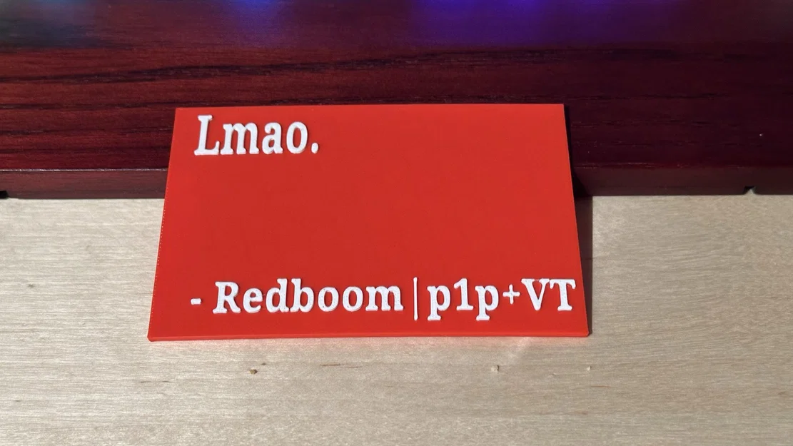 Mô hình hài hước Lmao với thiết kế độc đáo - Image 1