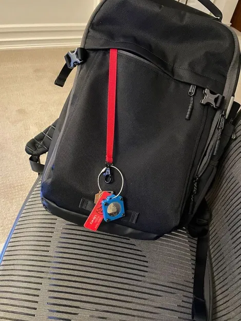 Bao da cứng cho Airtag của Apple - Image 4