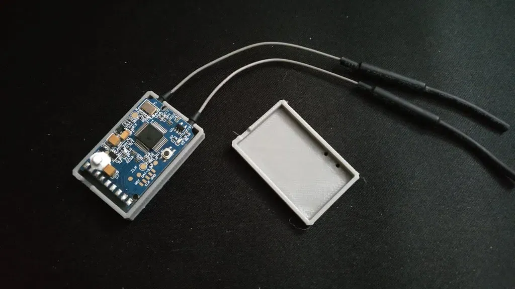 Hộp giảm kích thước cho bộ thu FS-IA6B - Image 1