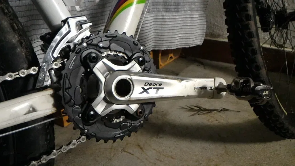 Bộ chuyển đổi ChainRing Shimano MT770 V3 cho pedaleira 2 đĩa - Image 1