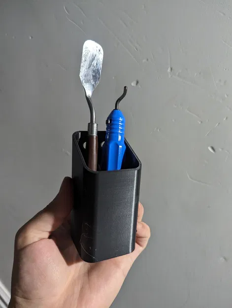 Giá đỡ bút đánh dấu treo tường tiện lợi - Image 1